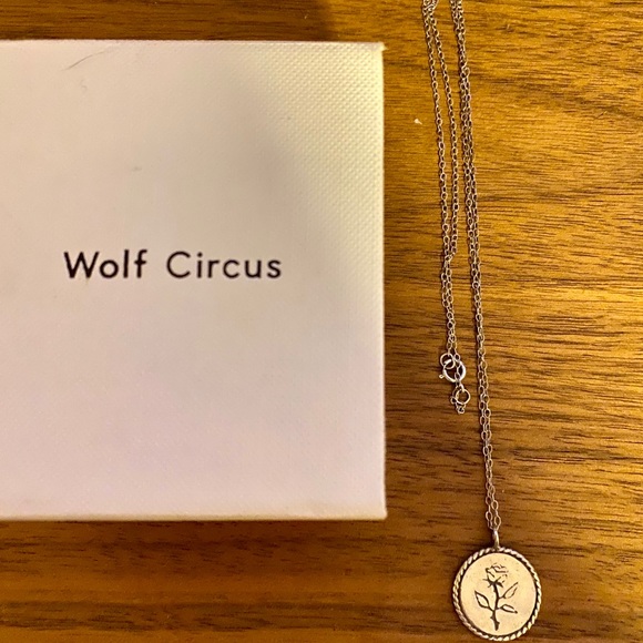 Wolf Circus - Rose Coin Necklace - Picture 3 of 7